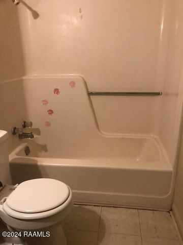 109 Rue Royale A, Lafayette, LA 70501