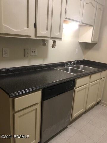 109 Rue Royale A, Lafayette, LA 70501