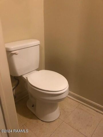 109 Rue Royale A, Lafayette, LA 70501