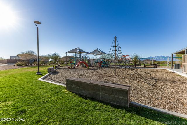 9749 E Miller Peak Trail, Tucson, AZ 85747