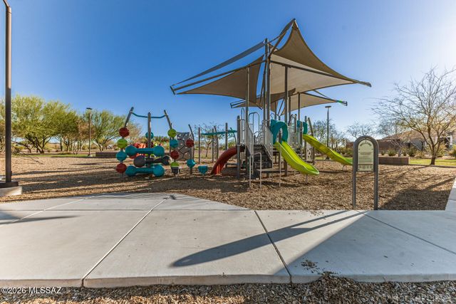 9749 E Miller Peak Trail, Tucson, AZ 85747