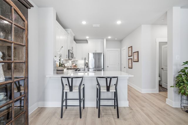 7505 Reis Lane, North Richland Hills, TX 76182