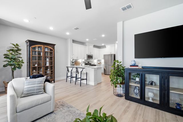 7505 Reis Lane, North Richland Hills, TX 76182