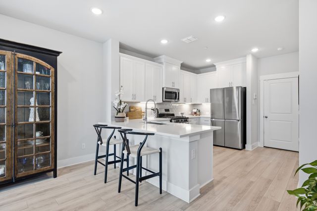 7505 Reis Lane, North Richland Hills, TX 76182