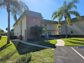 9 Vista Gardens Trail 106, Vero Beach, FL 32962