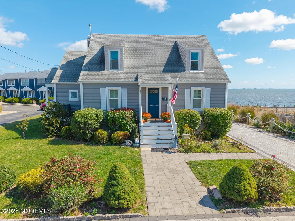 14 Vessel Road, Waretown, NJ 08758