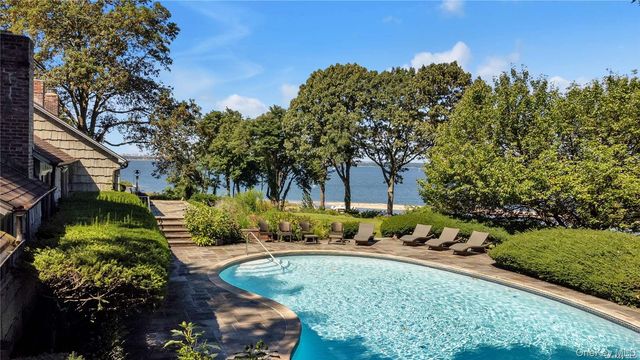 120 W Creek Farms Road, Sands Point, NY 11050
