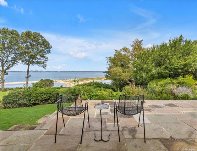 120 W Creek Farms Road, Sands Point, NY 11050