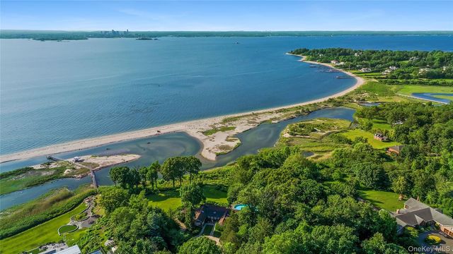 120 W Creek Farms Road, Sands Point, NY 11050