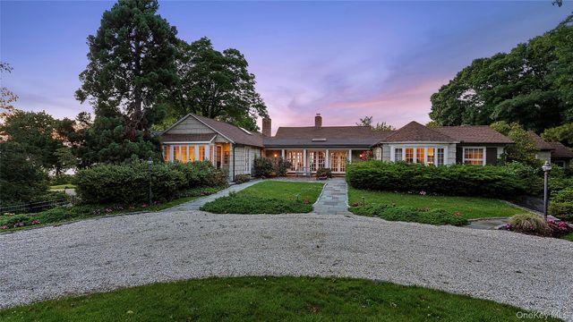 120 W Creek Farms Road, Sands Point, NY 11050