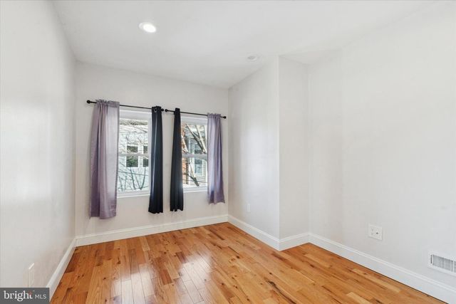 2527 INGERSOLL ST, Philadelphia, PA 19121