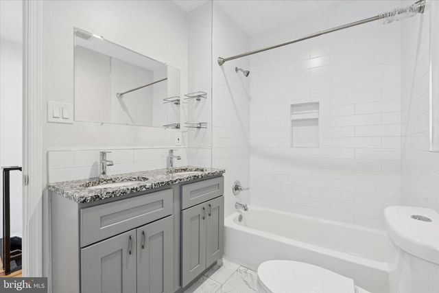 2527 INGERSOLL ST, Philadelphia, PA 19121