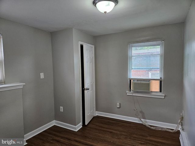 807 48TH PL NE, Washington, DC 20019