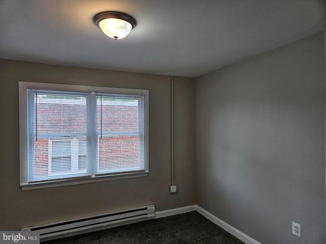 807 48TH PL NE, Washington, DC 20019