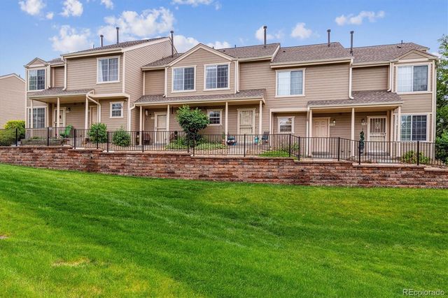 1818 S Quebec Way 4, Denver, CO 80231