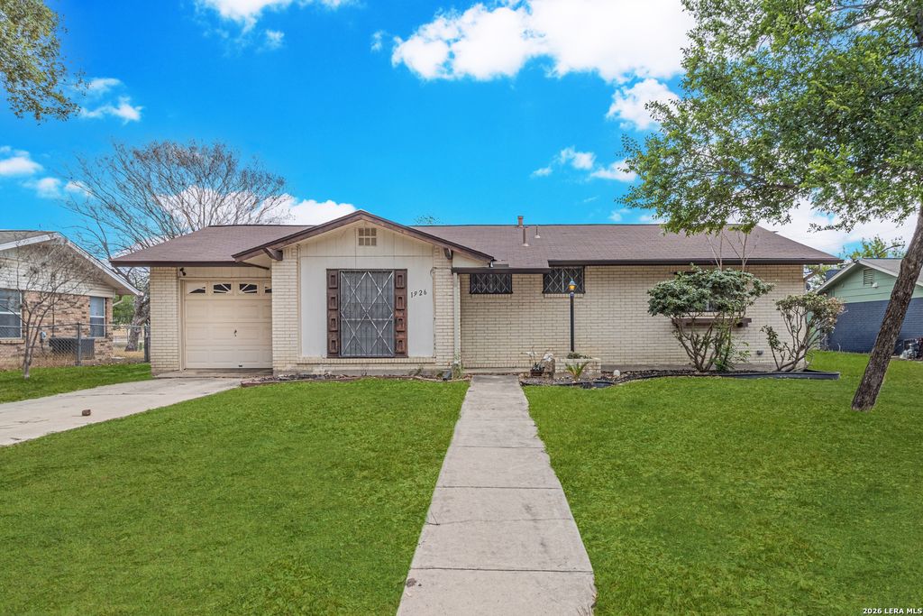 1926 Rawhide Ln, San Antonio, TX 78227