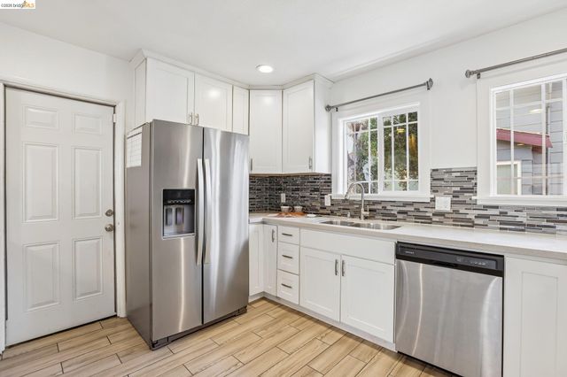2229 88th Ave, Oakland, CA 94605
