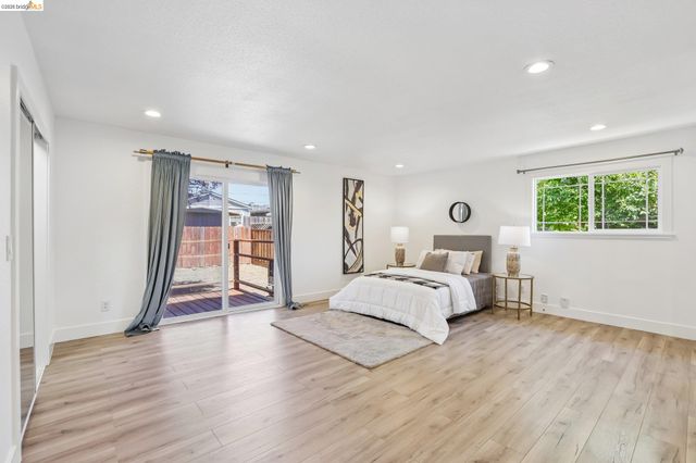 2229 88th Ave, Oakland, CA 94605