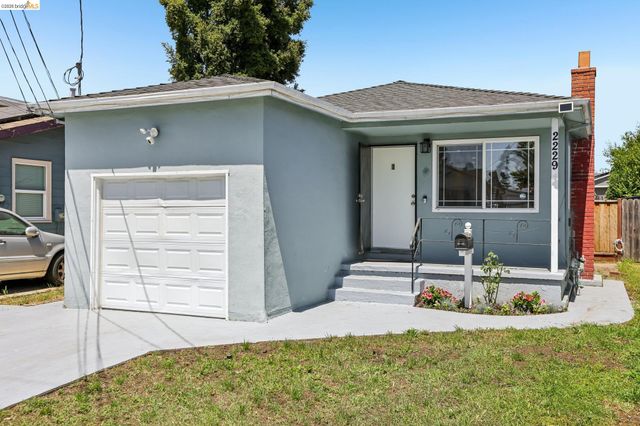 2229 88th Ave, Oakland, CA 94605