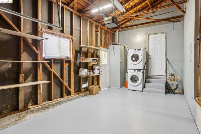 2229 88th Ave, Oakland, CA 94605
