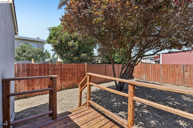 2229 88th Ave, Oakland, CA 94605