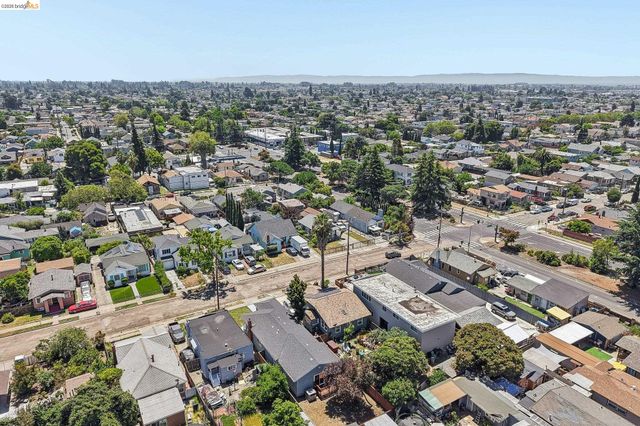 2229 88th Ave, Oakland, CA 94605