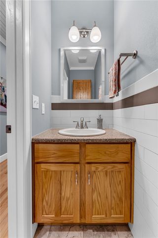 14469 Highland Church Road, Fayetteville, AR 72704