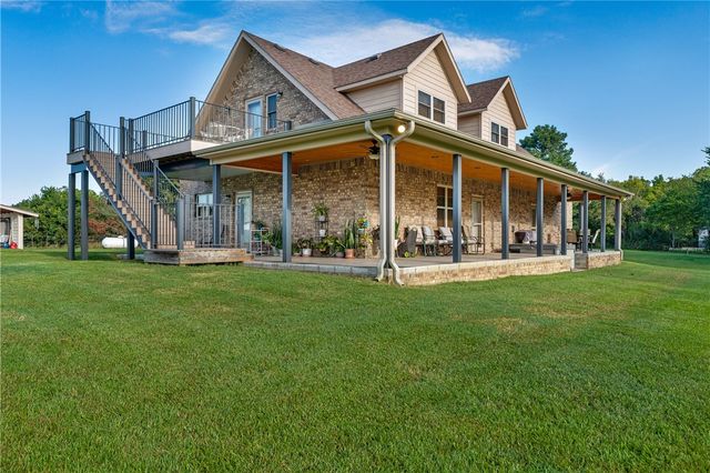 14469 Highland Church Road, Fayetteville, AR 72704