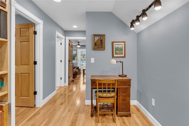 14469 Highland Church Road, Fayetteville, AR 72704