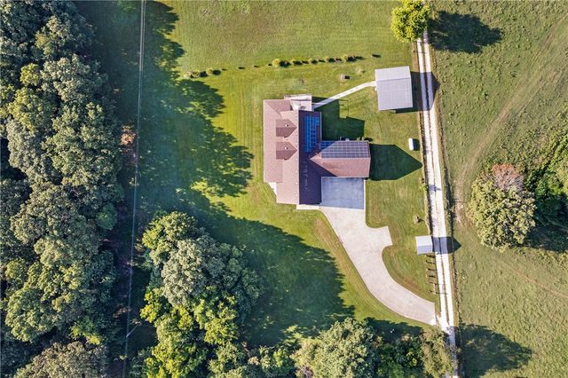 14469 Highland Church Road, Fayetteville, AR 72704