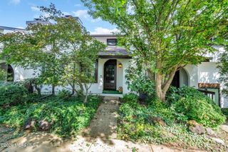 6 Tower Hill Drive, Red Bank, NJ 07701
