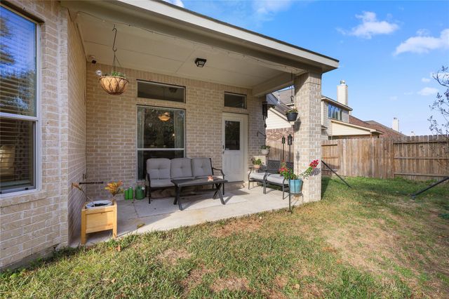 18702 Dovewood Springs Lane, Tomball, TX 77375
