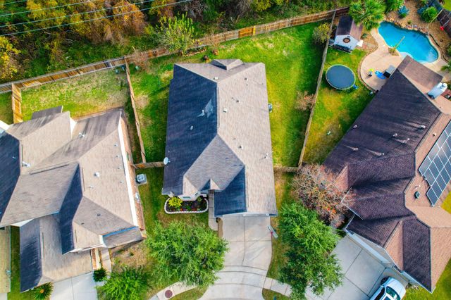 18702 Dovewood Springs Lane, Tomball, TX 77375