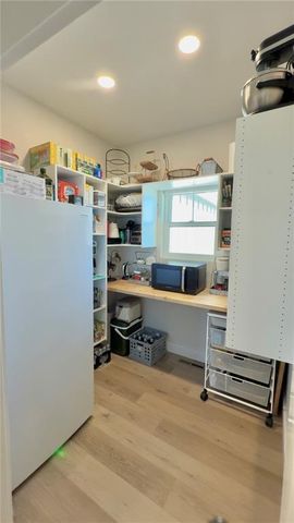 1048 Lake Viking Terrace, Altamont, MO 64620