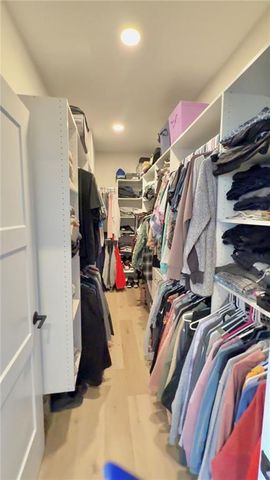 1048 Lake Viking Terrace, Altamont, MO 64620