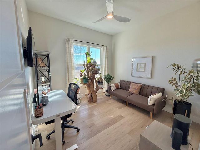 1048 Lake Viking Terrace, Altamont, MO 64620