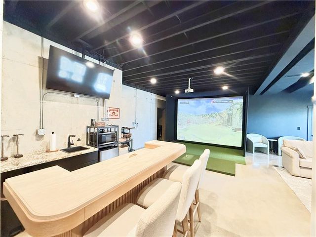 1048 Lake Viking Terrace, Altamont, MO 64620