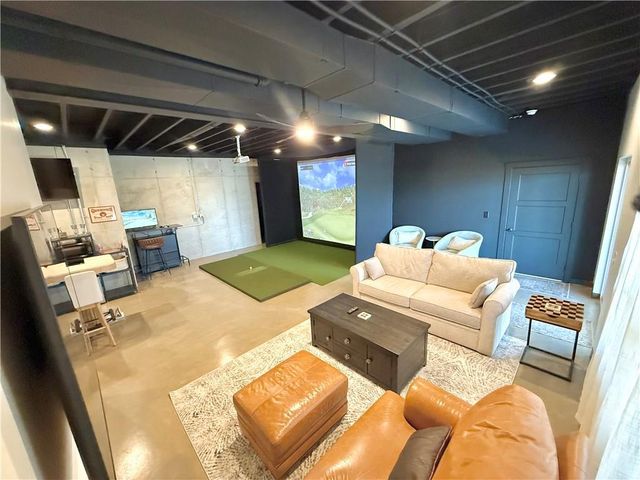 1048 Lake Viking Terrace, Altamont, MO 64620