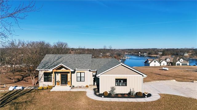 1048 Lake Viking Terrace, Altamont, MO 64620