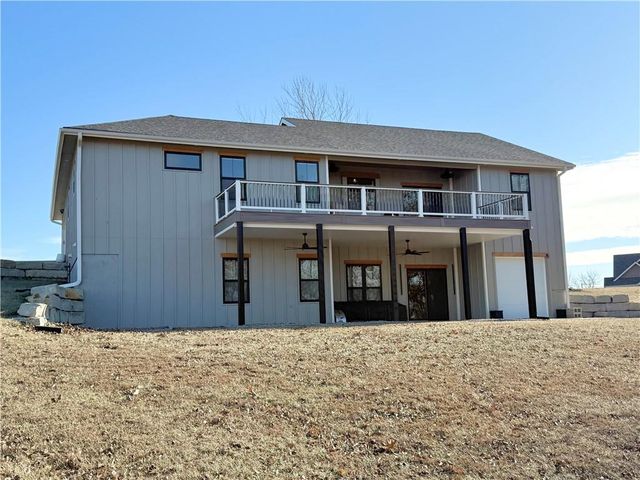 1048 Lake Viking Terrace, Altamont, MO 64620
