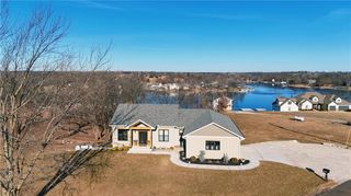 1048 Lake Viking Terrace, Altamont, MO 64620