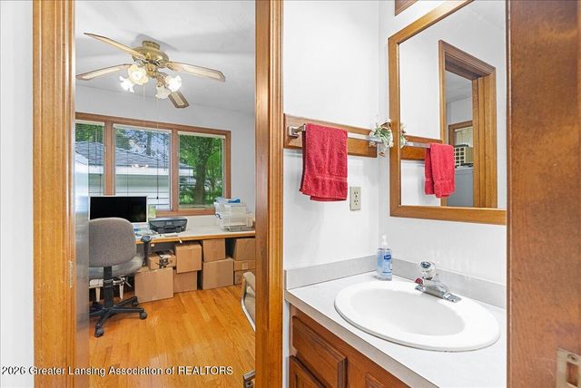 628 Jones Street, Grand Ledge, MI 48837