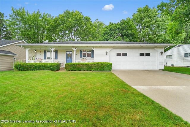628 Jones Street, Grand Ledge, MI 48837