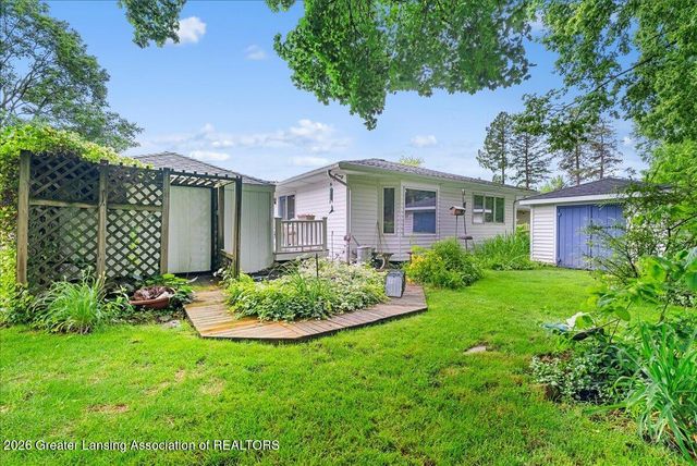 628 Jones Street, Grand Ledge, MI 48837