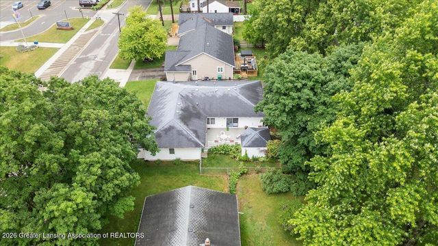 628 Jones Street, Grand Ledge, MI 48837