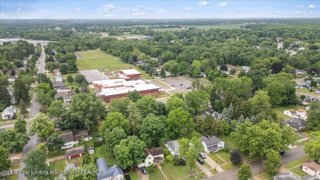 628 Jones Street, Grand Ledge, MI 48837