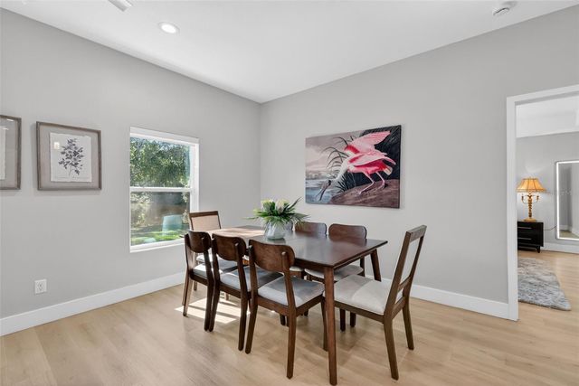 335 VINCENT DRIVE, Mount Dora, FL 32757