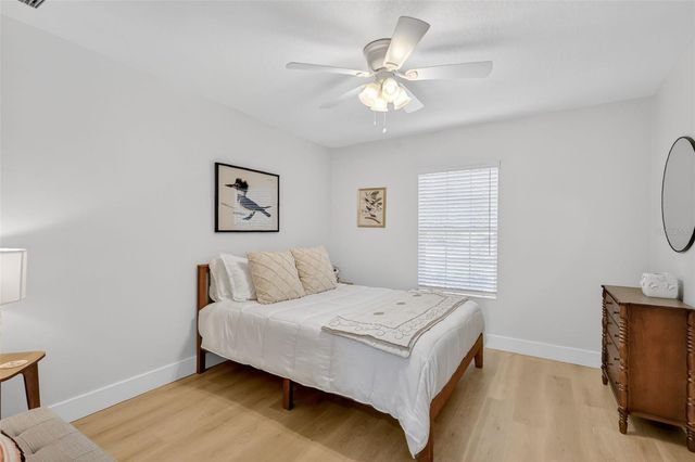 335 VINCENT DRIVE, Mount Dora, FL 32757