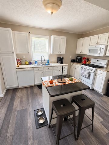 2260 Oak Park Drive, Muskegon, MI 49442
