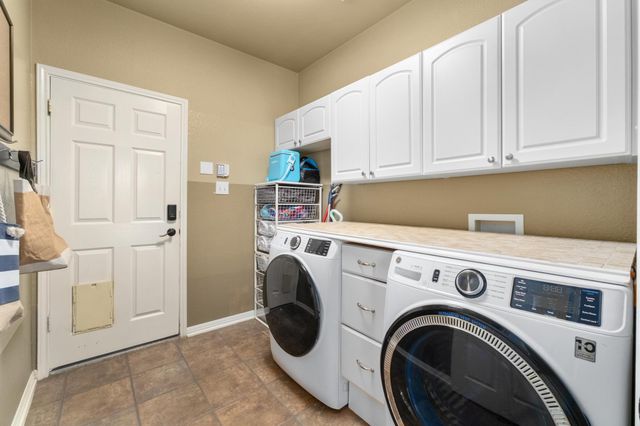 2705 Wolkin CV, Round Rock, TX 78681